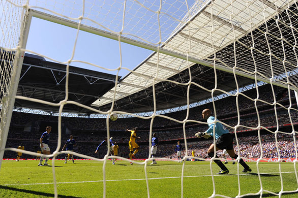 Tom Jenkins FA Cup final: Didier Drogba scores