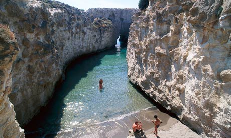 Papafragas, Milos, Cyclades