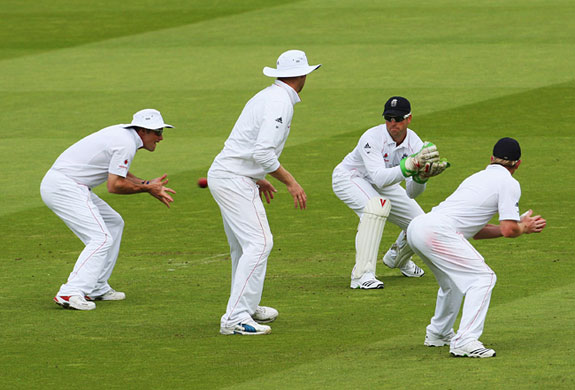 Day 3, Ashes 2nd test : England v Australia - npower 2nd Ashes Test: Day Three