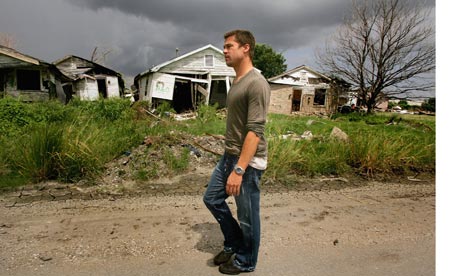 New Orleans Brad Pitt Houses. Brad Pitt walks by properties