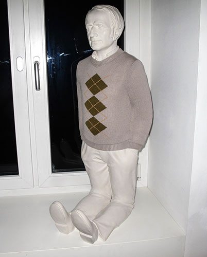 Face Hunter: sculpture at Galerie Francesca Pia, Zurich