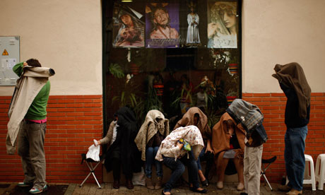 poor houses in spain. rain spain