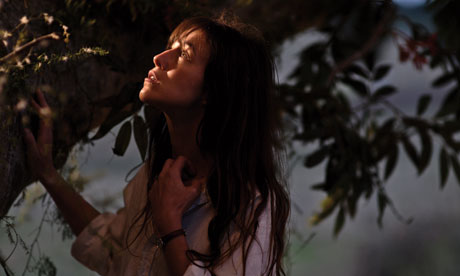 charlotte gainsbourg tree