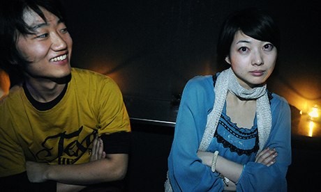 Japanese-man-and-woman-le-008.jpg