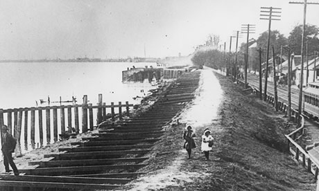 Mississippi River Levee