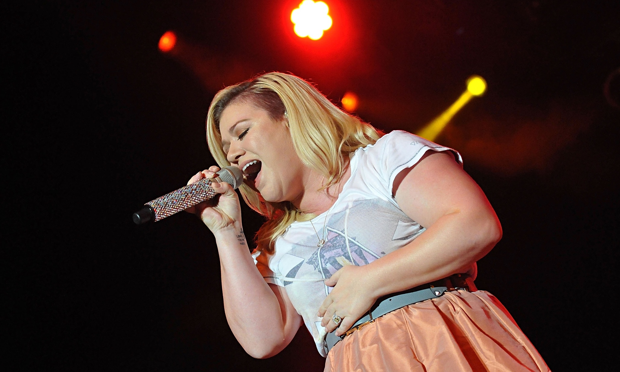 Kelly Clarkson Piece By Piece review – laserguided, heartfelt pop