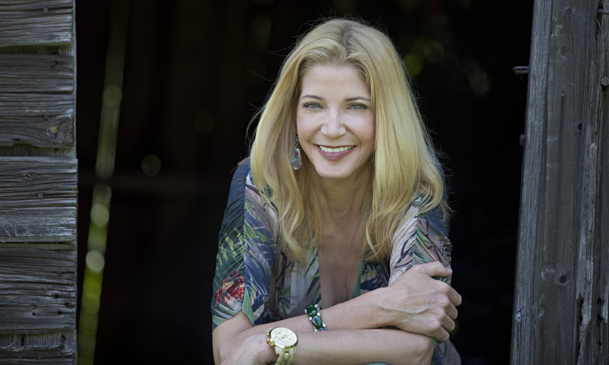bushnell single girls When it comes to dating, women don’t know what they want and with a laugh of triumph, candace bushnell is the best-selling author of killing monica, . bushnell single girls When it comes to dating, women don’t know what they want and with a laugh of triumph, candace bushnell is the best-selling author of killing monica, .