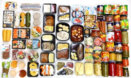 Selection of convenience food