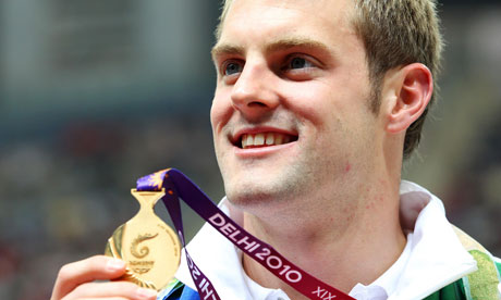 England&#39;s Liam Tancock celebrates winning Commonwealth gold in the 50m backstroke. Photograph: Pa Wire/PA - Liam-Tancock-New-006