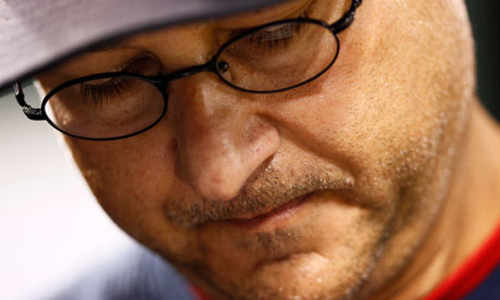 Boston Red Sox appoint Bobby Valentine to replace Francona