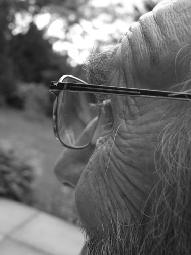 Age, Snapped: Alice Moneypenny – Through his eyes