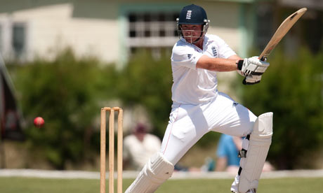 ian bell images. Ian Bell scored 44 against the