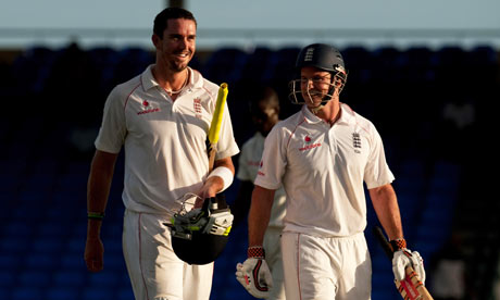 Kevin Pietersen and Andrew Strauss
