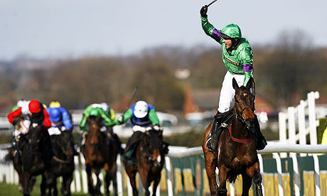 Liam Treadwell on Mon Mome