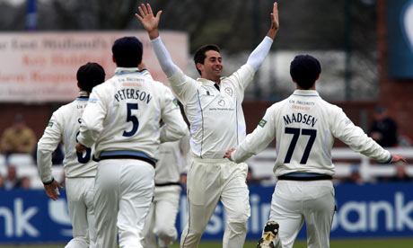 Derbyshire v Leicestershire