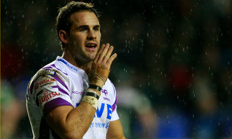 Lee Byrne shouts instructions during the Pool Three match between London Irish and Ospreys