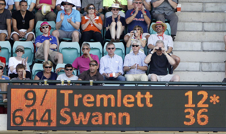 Ashes fifth Test, day 4: England's historic score