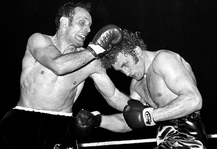 Boxing - British, Commonwealth and European Heavyweight Championship - Henry Cooper v Joe Bugner