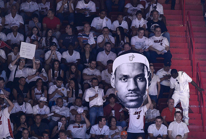 NBA3: Oklahoma City Thunder at Miami Heat, fans