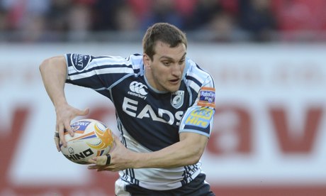 The Welsh Rugby Union could offer central contracts to leading players such as Sam Warburton