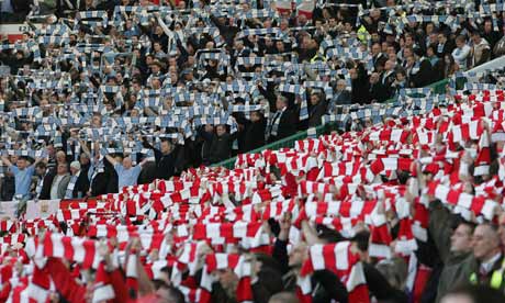 http://static.guim.co.uk/sys-images/Sport/Pix/columnists/2013/5/22/1369216212753/Football-fans-WSC-008.jpg
