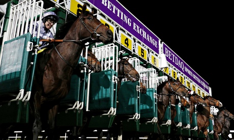 Kempton racing