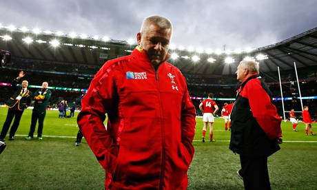 Wales' head coach, Warren Gatland, leaves the field after the defeat by South Africa