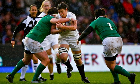 England's Sarah Hunter is tackled by Ruth O'Reilly and Heather O'Brien of Ireland