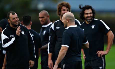 Michael Cheika talks to the Barbarians team