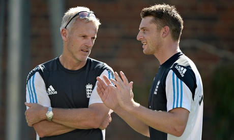 Peter Moores, left, is helping England players such as Jos Buttler prepare for their first World Cup