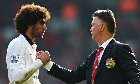 Marouane-Fellaini-Louis-van-Gaal-Manchester United