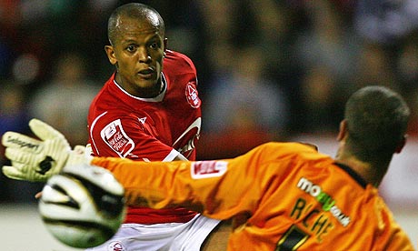 Robert Earnshaw