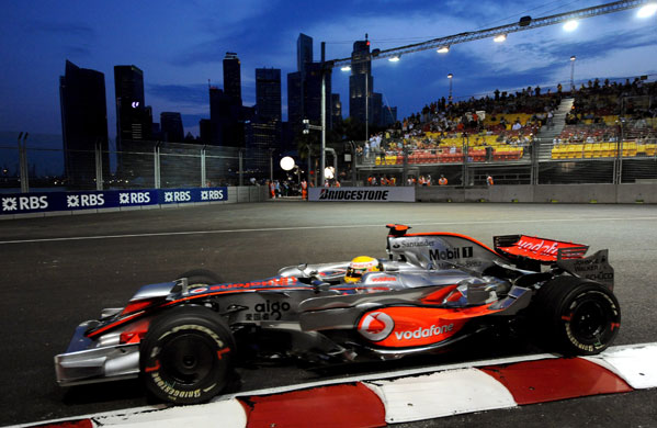 Gallery Hamilton's season: Hamilton gallery