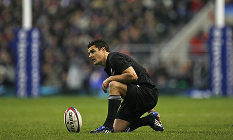 New Zealand's Dan Carter lines up a kick during the rugby union 