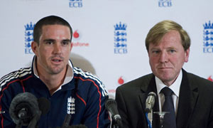 England captain Kevin Pietersen and England cricket managing director Hugh Morris