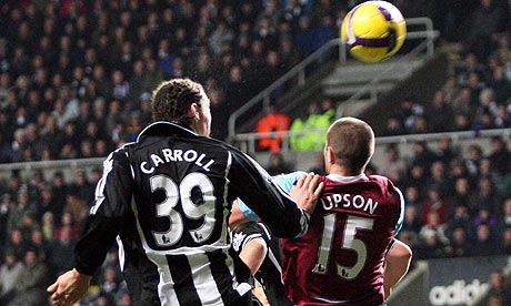 http://static.guim.co.uk/sys-images/Sport/Pix/pictures/2009/1/10/1231613612820/Andy-Carroll-001.jpg