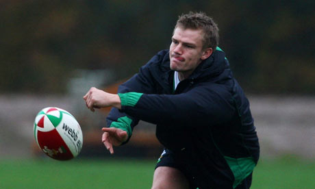 Dwayne Peel, Wales scrum-half