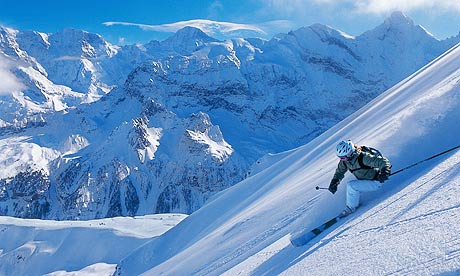 Skiing on the eastern slopes of the Schilthorn, Bernese Oberland, Switzerland