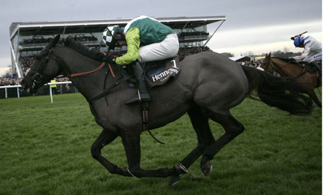 Denman powers away from What A Friend on the run-in