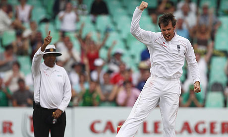 South Africa v England - 2nd Test Day Two