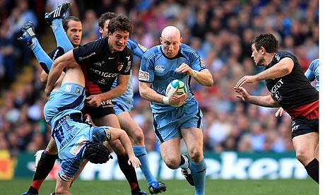 http://static.guim.co.uk/sys-images/Sport/Pix/pictures/2009/4/12/1239550728755/Cardiff-Blues-v-Toulouse--001.jpg