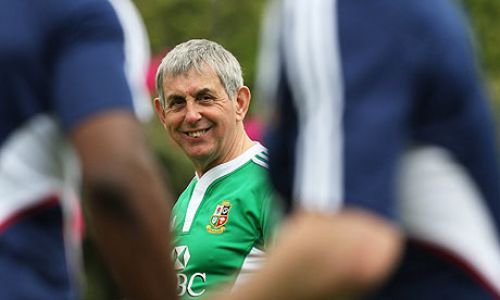 Ian McGeechan leads Lions training