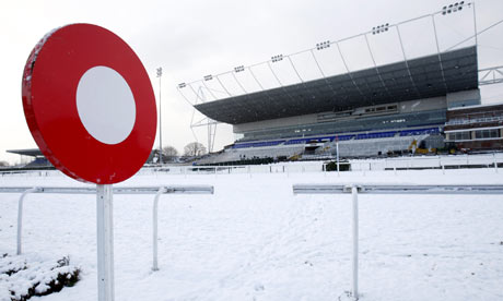 Kempton Park Racing continues to be affected by the adverse weather 