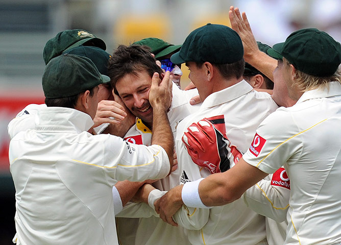 Ashes: Ben Hilfenhaus