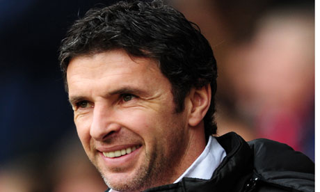 http://static.guim.co.uk/sys-images/Sport/Pix/pictures/2010/12/13/1292272338100/Gary-Speed-007.jpg