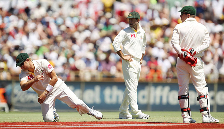 Ashes 2010: Shane Watson drops Andrew Strauss