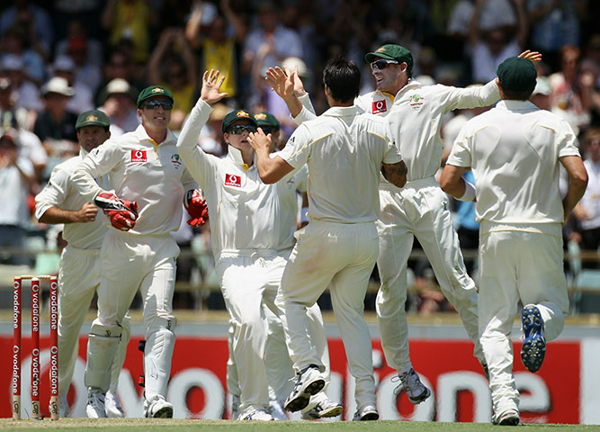 Ashes 2010: Australia celebrate