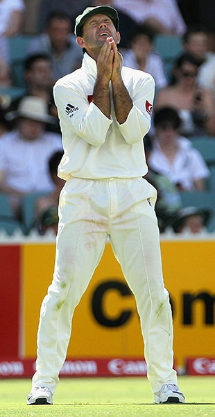 Ashes 2010: Second Test - Australia v England: Day Two