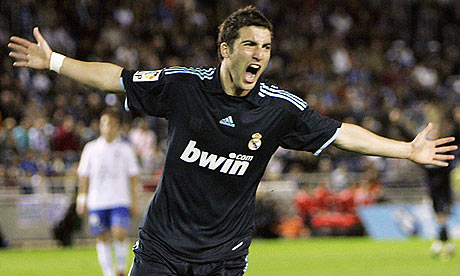 Real Madrid's Argentinian forward Gonzalo Higuain