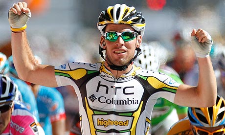 Mark Cavendish celebrates winning stage 18 of the Tour de France